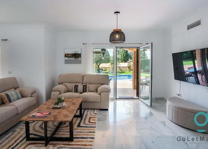 Hole In One - Goletmalaga Villa *
