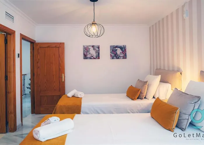Hole In One - Goletmalaga Villa *